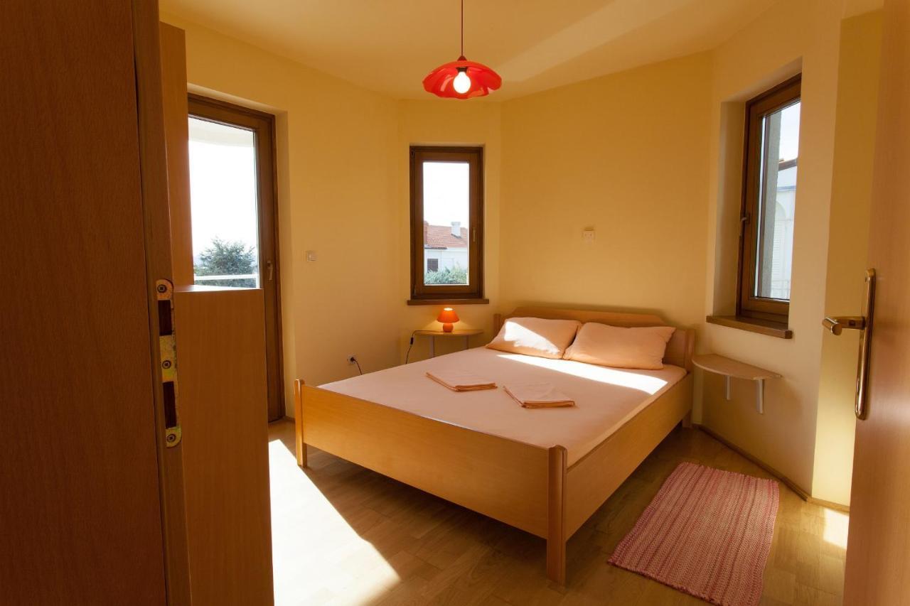 Apartman Vjekoslav Krk Town Dış mekan fotoğraf