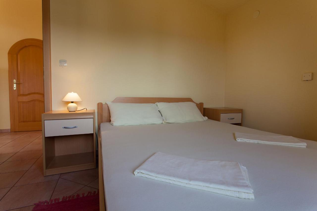 Apartman Vjekoslav Krk Town Dış mekan fotoğraf
