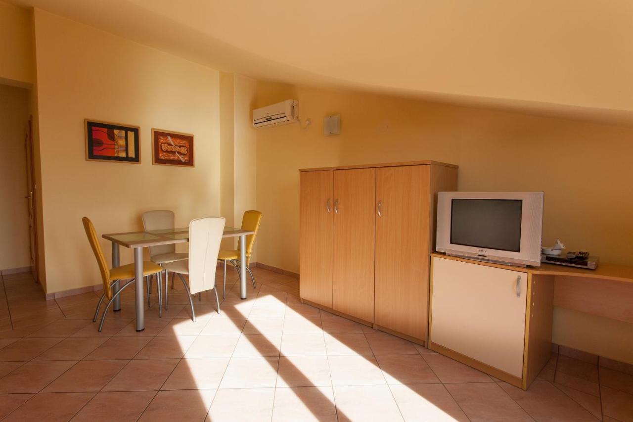 Apartman Vjekoslav Krk Town Dış mekan fotoğraf